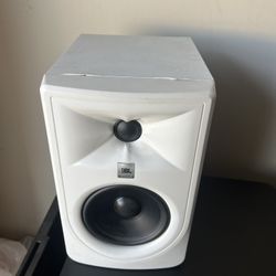 JBL Monitor Studio Speaker