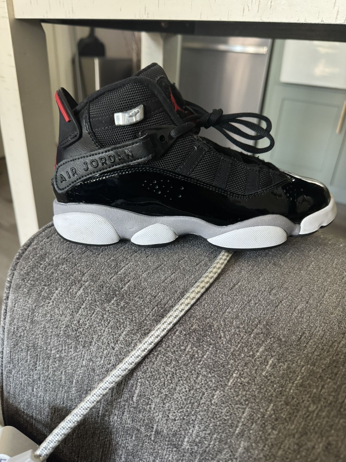 Jordan 6 rings