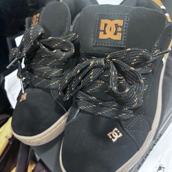 DC Shoes