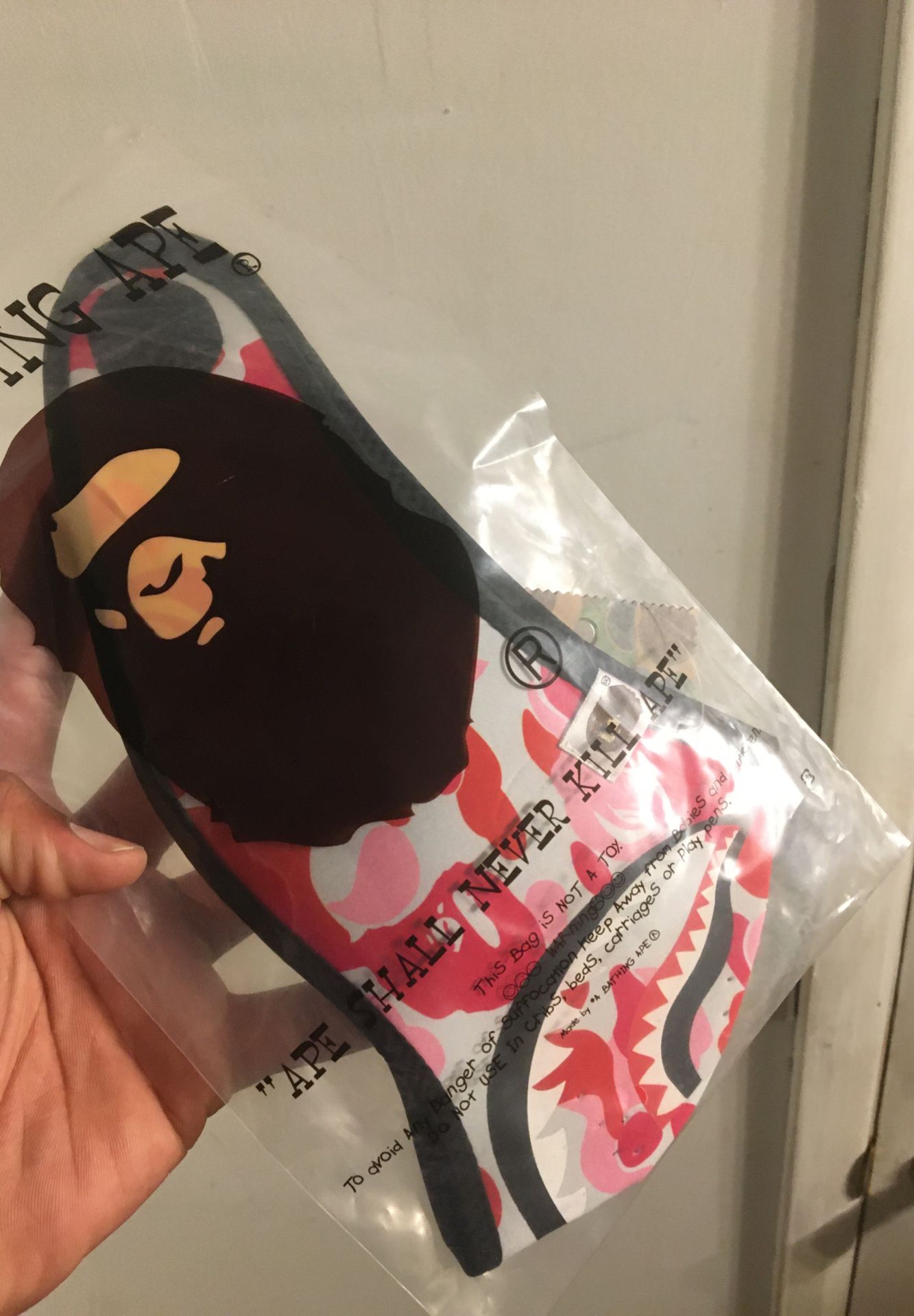 Authentic stock X certified✅ BAPE mask 😷