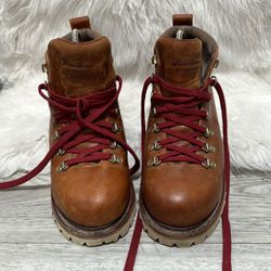 Eddie Bauer K-6 women Hiking Boots 🥾 size 9