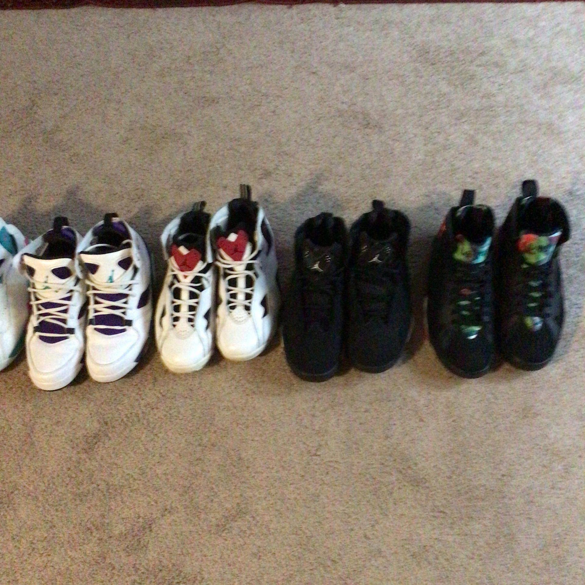 Jordan’s And Air Max Size 8 In Brand New Condition Been Sitting In Closet