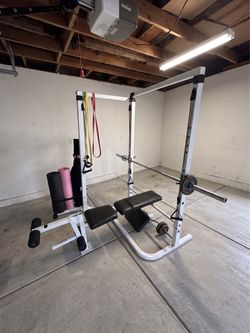 $500 obo Free Weight Machine: Bench Press & Plate Set