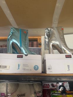Rouge Metallic Turquoise Heeled Ankle Boots