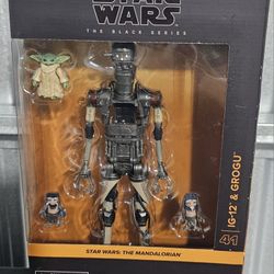 Star Wars The Mandalorian Black Series IG- & Grogu