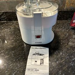 Never used Hamilton Beach Juice Extractor