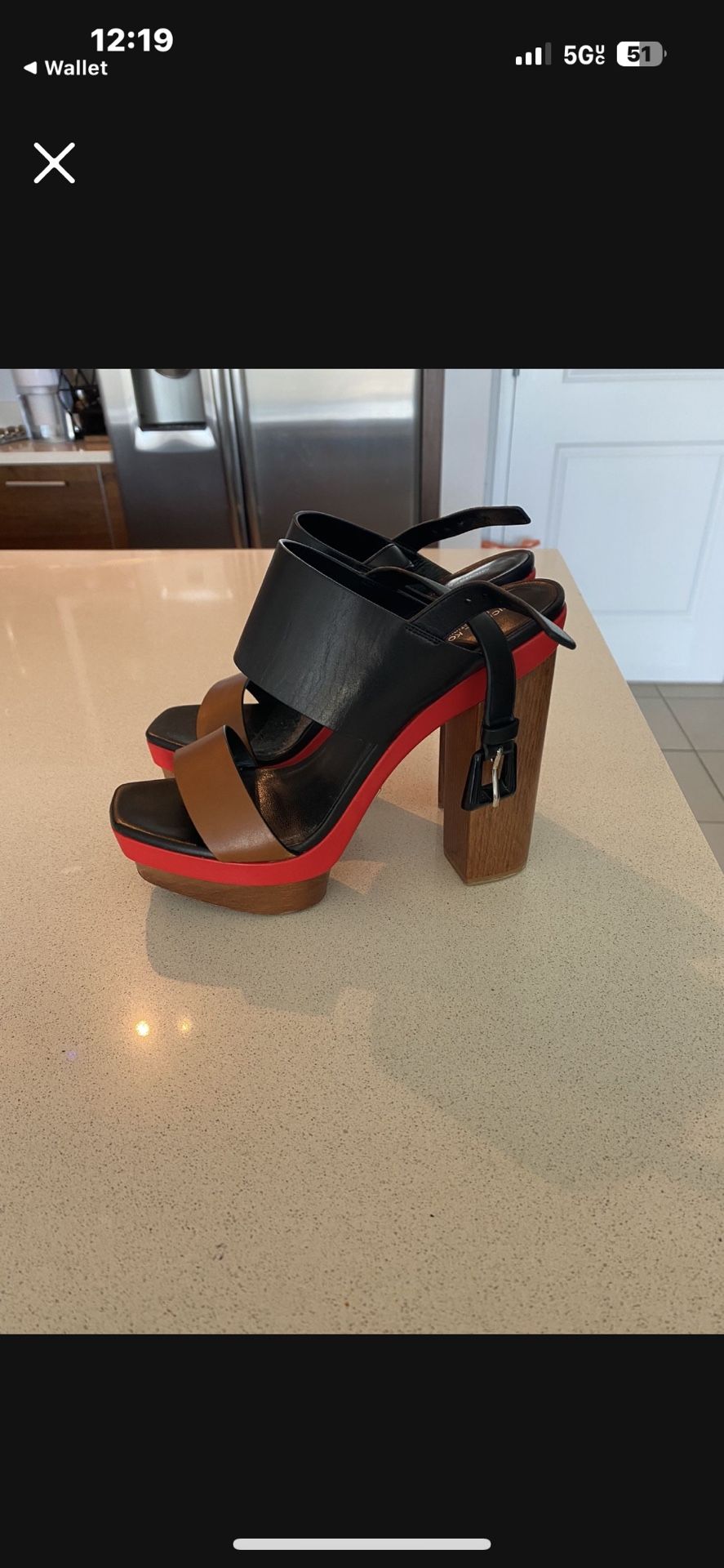 Gorgeous Michael Kors Sandals . worn once 