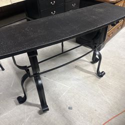 SUPER BEQUTIFUL METAL ENTRY TABLE 