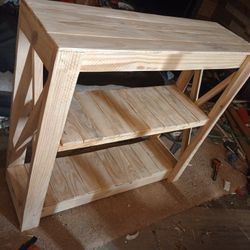 Beautiful Farmhouse Style Entry Table