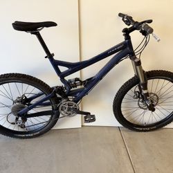Specialized Mountain Bike