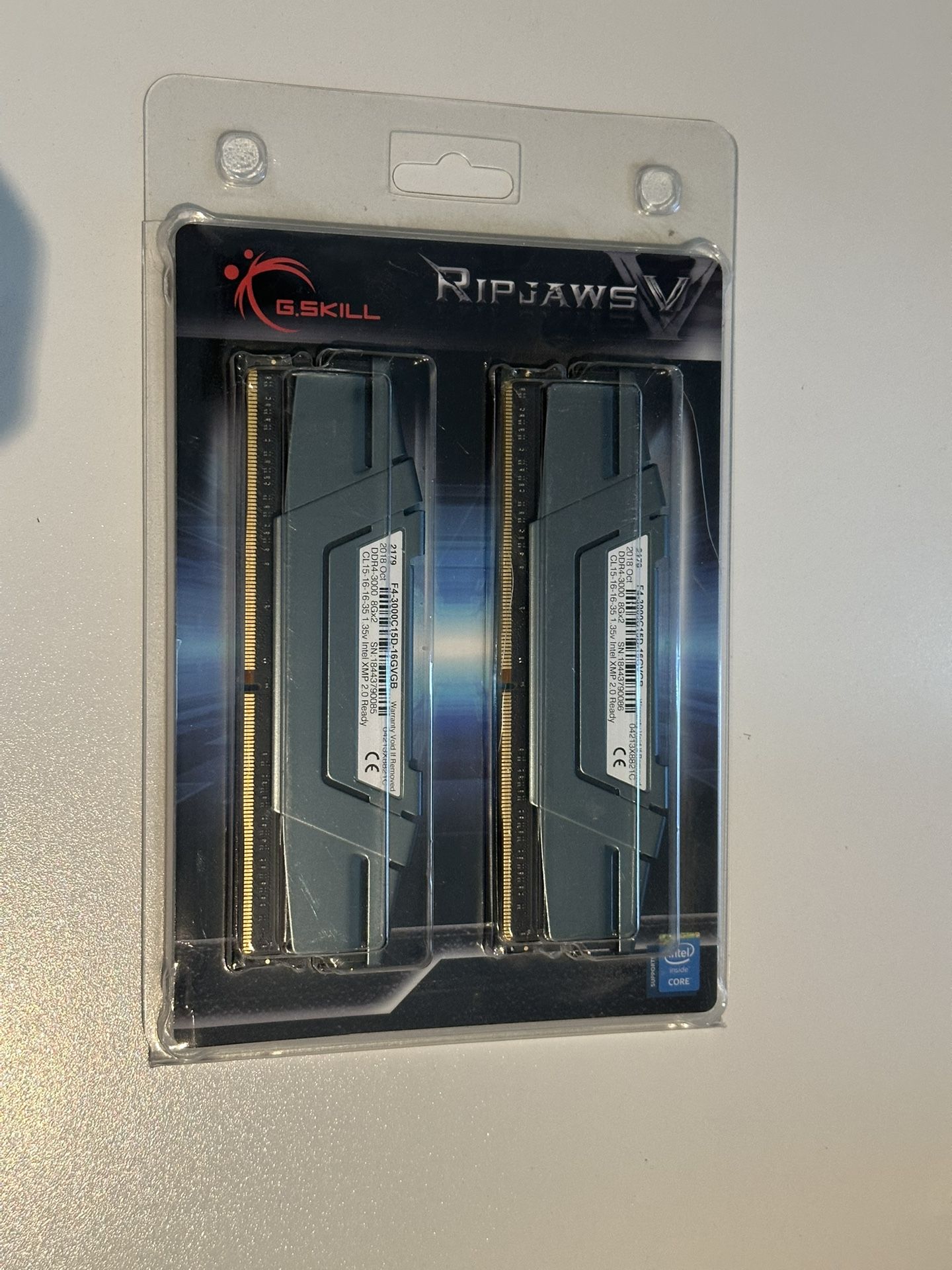 G SKILL RIPJAWS V RAM DDR4-3000 16 GB (8GBx2)