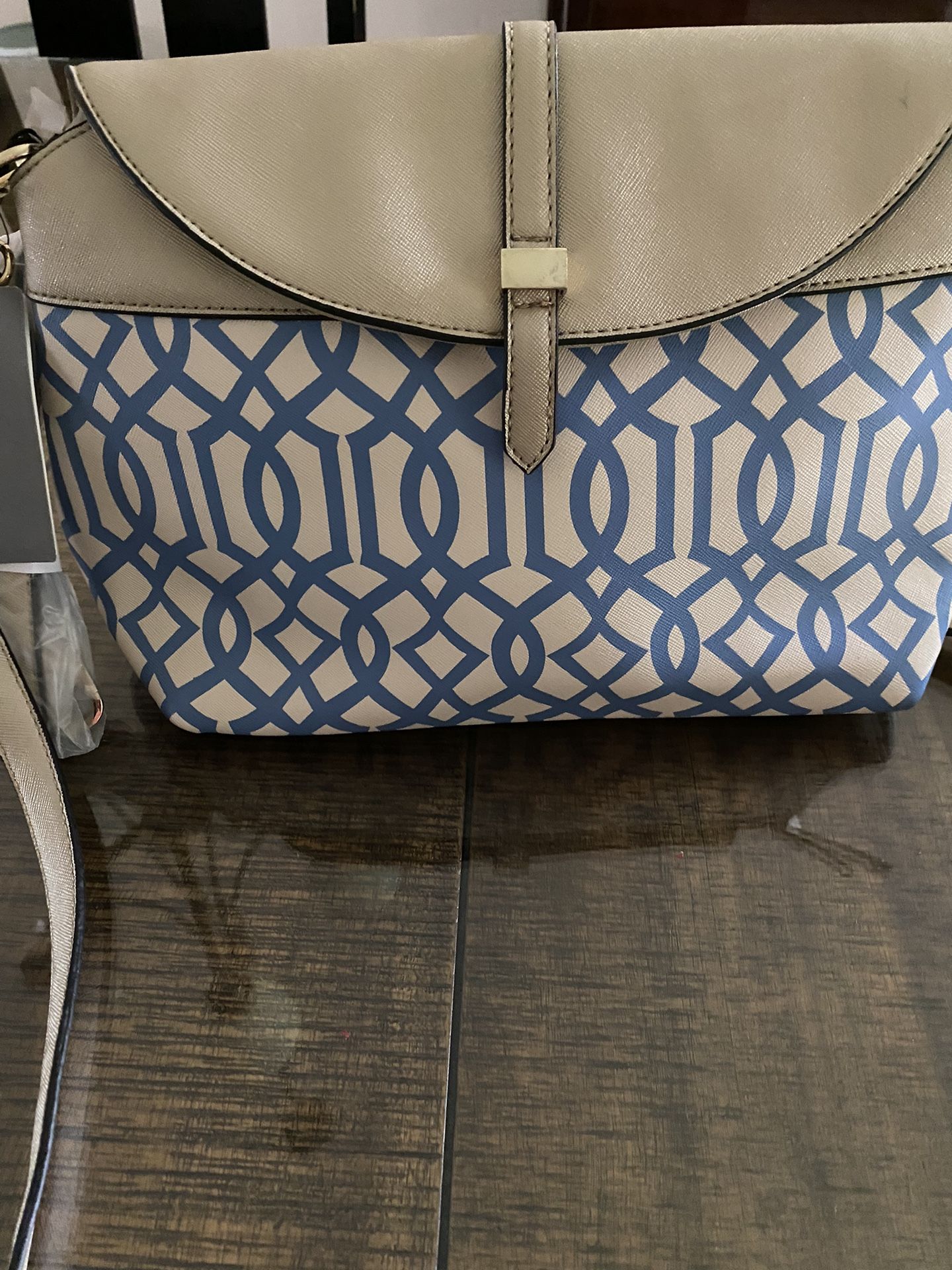 Parfois Ladies Purse- New With Tags