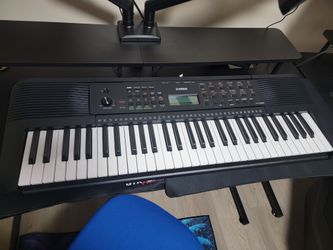 Yamaha Piano psr e283