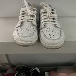 Neutral Grey Jordan 1 Lows  