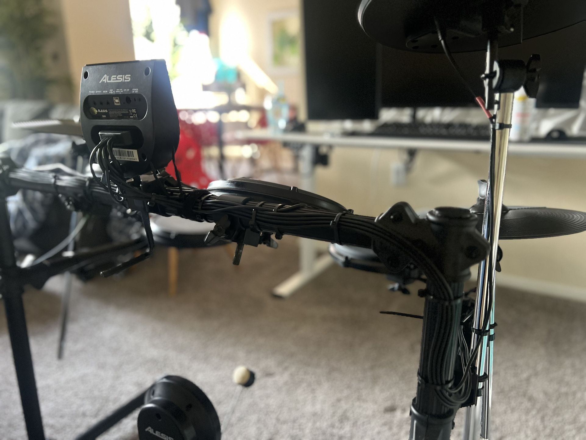 Alesis Dm6 Electric Drum Kit
