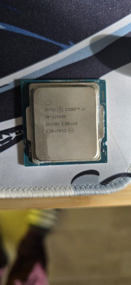 Intel i9 11900K