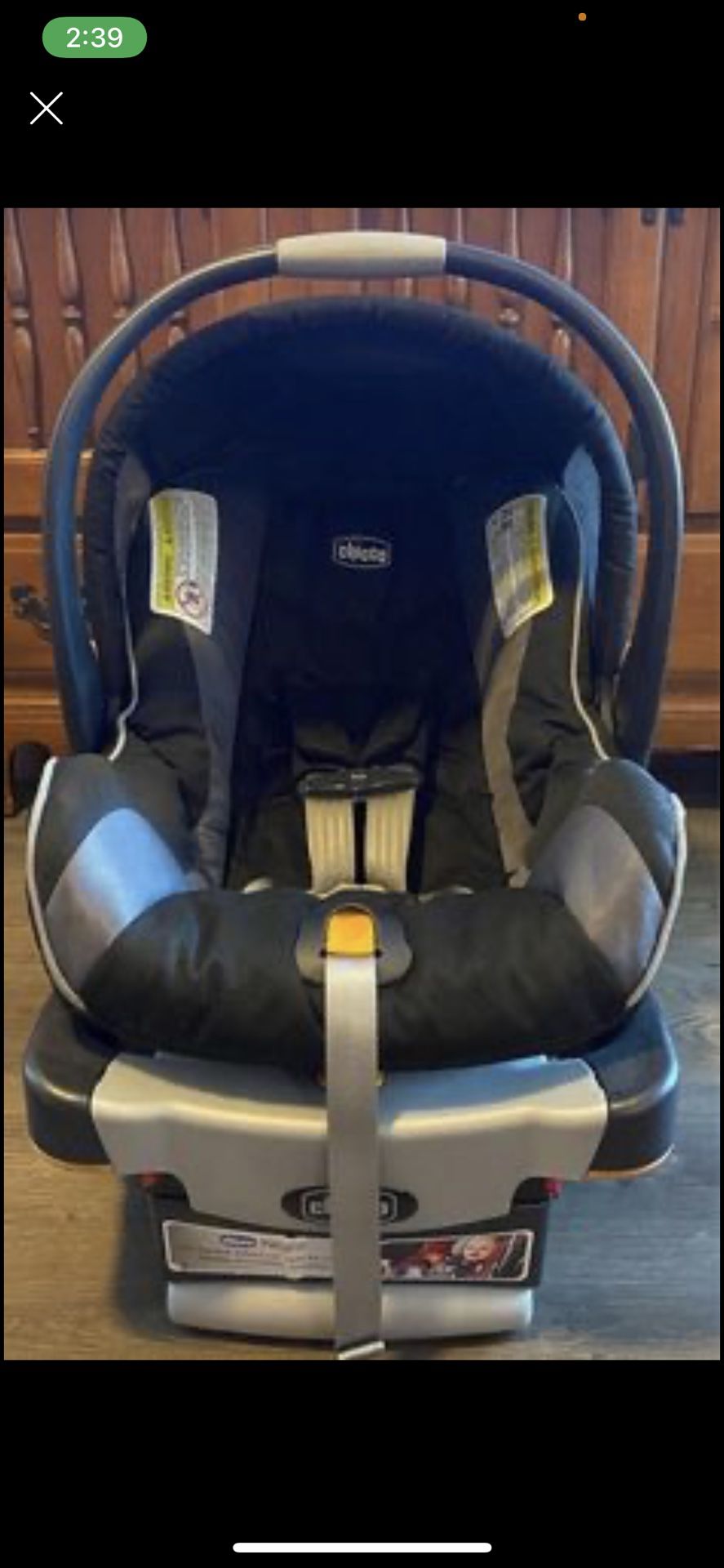 LIKE NEW Chicco KeyFit Car Seat !