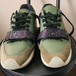 100% Authentic Men's Christian Dior sneakers green and black. Size 43