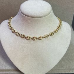 Gucci Puff Gold Chain