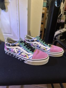 Disney Mickey and Minnie Vans