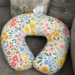 Baby Nursing Pillow 