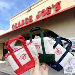 Trader Joe's These MICRO canvas 