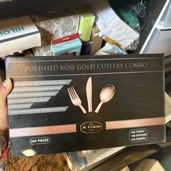 300 PLASTIC rose Gold Cutlery Set