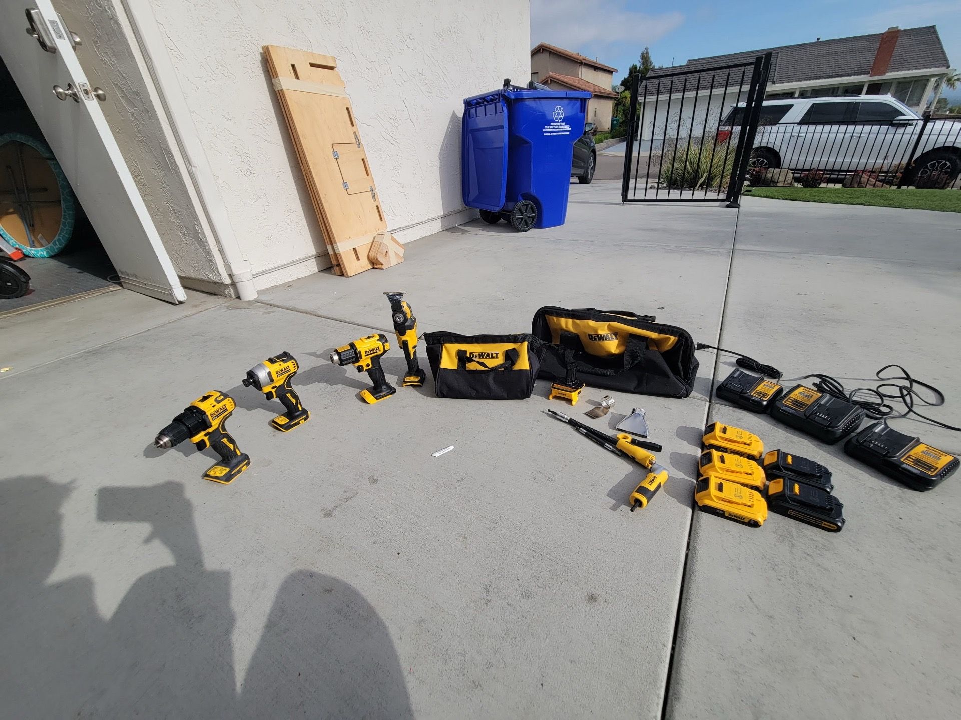 Dewalt tool kit for Sale in San Diego, CA - OfferUp