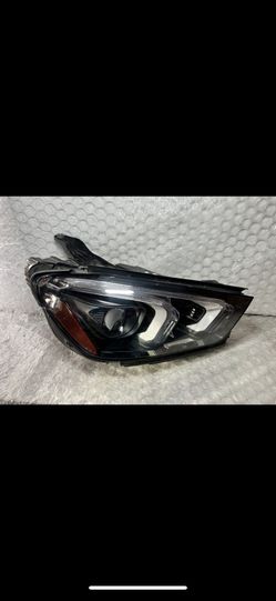2020 2021 2022 2023 Mercedes GLE GLE350 GLE450 Headlight Right RH Passenger OEM LED INSURANCE QUALITY 