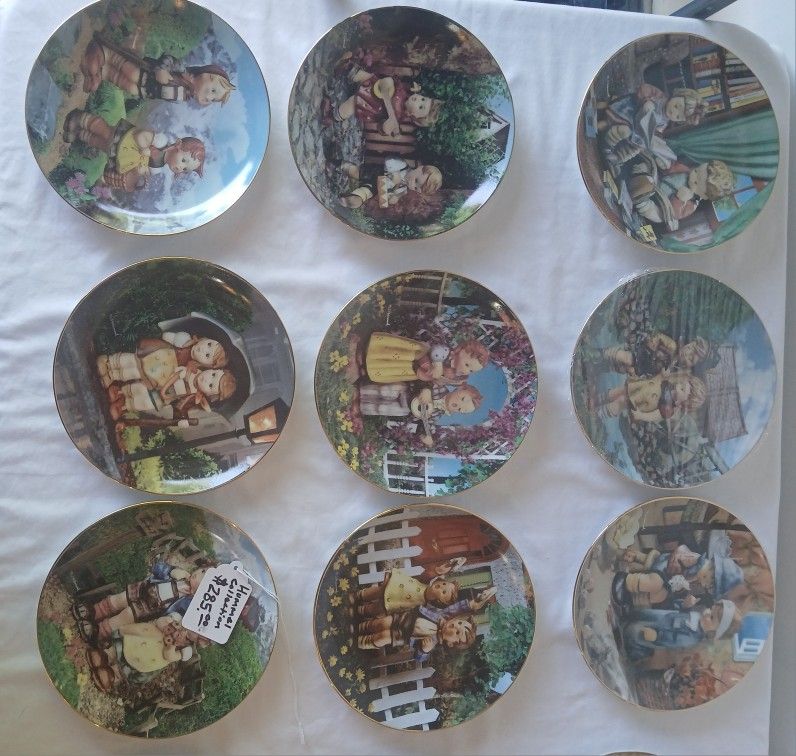 HUMMEL PLATE COLLECTION