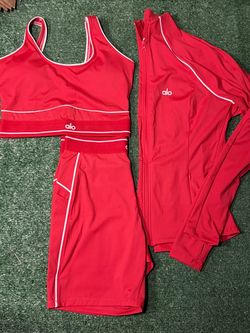 Red alo 3-piece set
