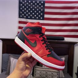 Jordan 1 Mid Reverse Bred New With Box Size 10.5 Moving Selling A Lot Of My Shoes $110