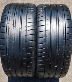 Pair 20 Michelin Pilot SPORT 4s 235/35zr20 90% Tread Life