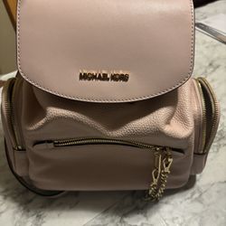 Micheal Kors 
