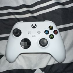 Xbox Controller White “NO STICKDRIFT”