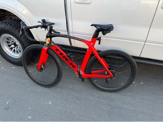 TREK Madone SL 6 W/ SRAM AXS eTap Force SIZE 58