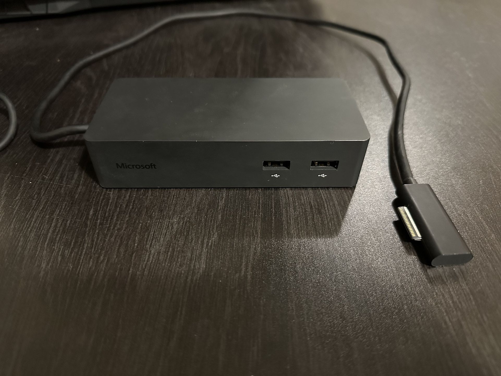 Microsoft Surface Docking Station 1661