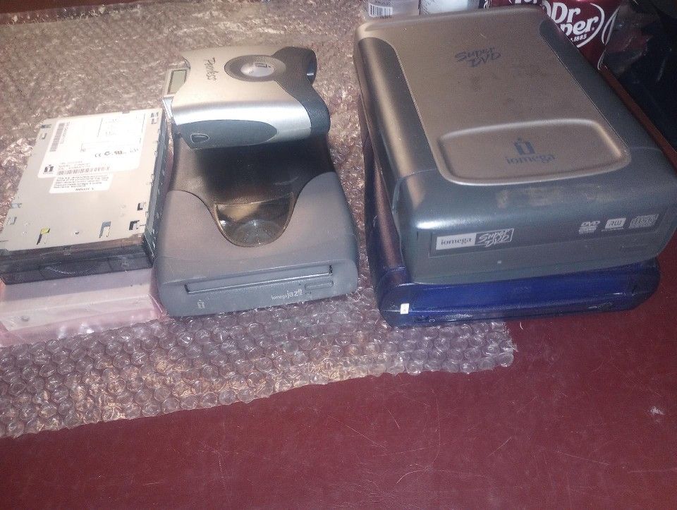 Zip Drives And Cd Reader Writers , Internal And External for Sale in