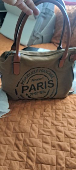 ParÃs material bag