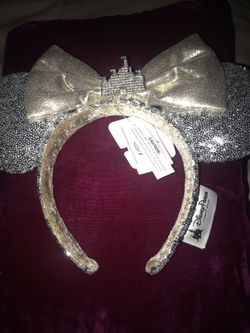 Cinderella castle Minnie ears