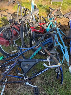 8 BIkes lot for parts frames wheels tires eight bicycles