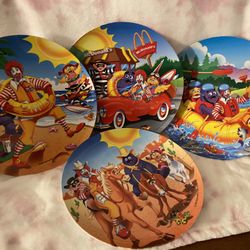 McDonald's Plastic Plates Set Of 4 1998