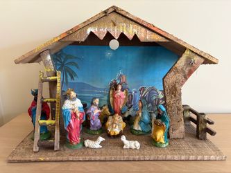 Vintage wood nativity set made in Italy