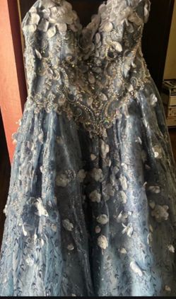 Blue dress