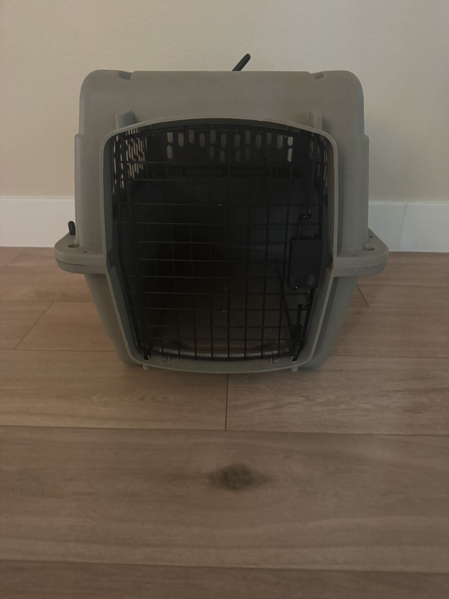 26 inch Length Dog Kennel Plastic Crate Travel Pet Cage, Beige 26Lx24x16w inches