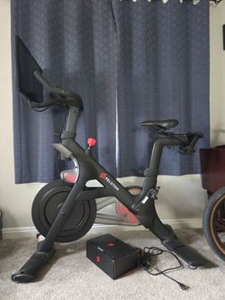 Peloton Bike