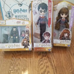 Harry  Potter  Dolls. Magical Minis, Coloring Book