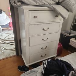 Comoda De Madera La Doy En 250