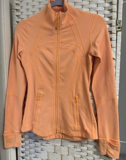 Lululemon Defines Jacket Size 4