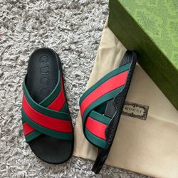 Gucci slides size 9us 43eur